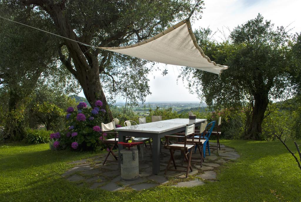 Azienda Agricola Della Mezzaluna Stiava Exteriör bild